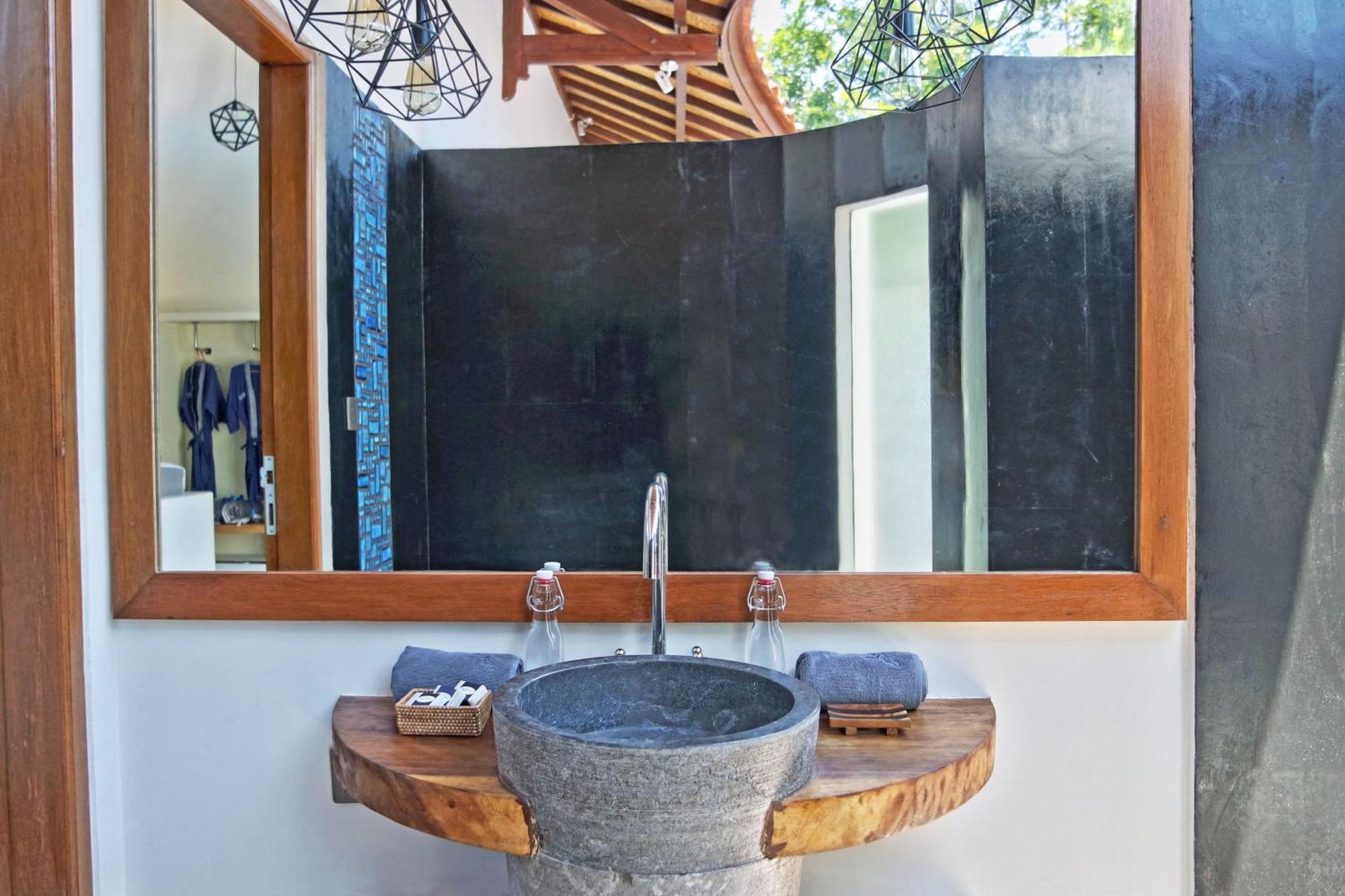 Stay Shark Villas Gili Air Zewnętrze zdjęcie